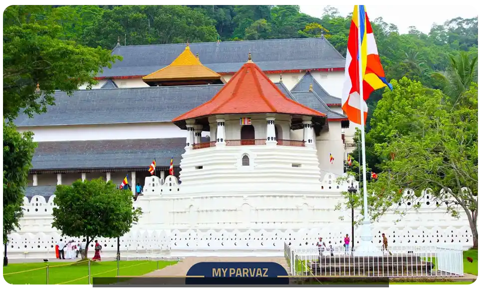 معبد دندان مقدس بودا (Temple of the Sacred Tooth Relic) 